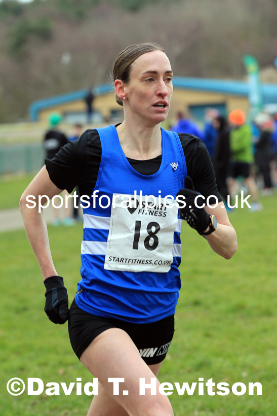 Senior women and veteran women and men over-50s NECAA Road Relay Champs., Hetton Lyons Park, Hetton le Hole, County Durham. Photo: David T. Hewitson/Sports for All Pics